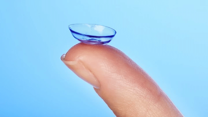 Hard contact lenses- A brief about contact lenses - The Global Eye Hospital