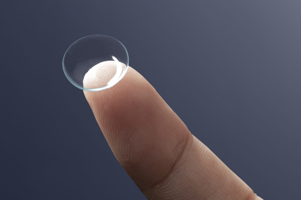 Soft contact lenses- A brief about contact lenses - The Global Eye Hospital